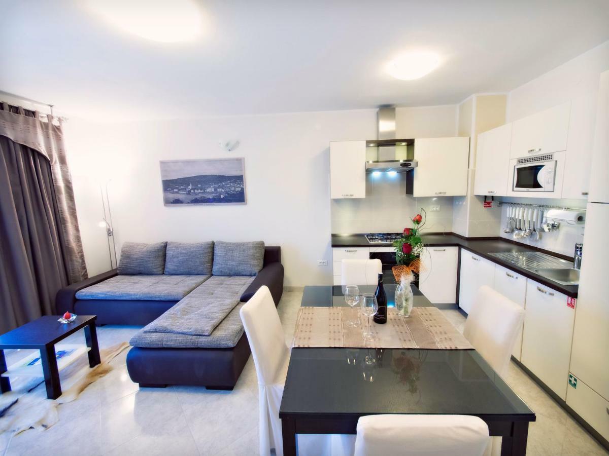 Apartmani Fortuna Đảo Đảo Zlarin Ngoại thất bức ảnh